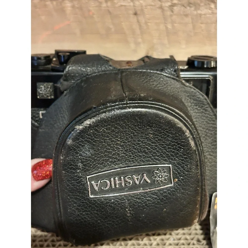YASHICA ELECTRO 35‎ GT RANGEFINDER 1.7 Lens Film Camera Not Tested